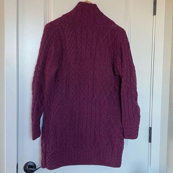 Aran Woollen Mills 100% Merino Wool Burgundy Cardigan, size S - Picture 3 of 9
